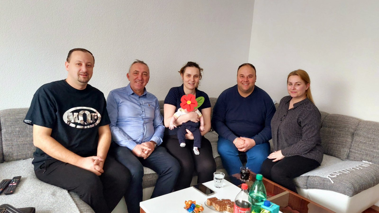 IMG 29e09022570ee895d5bc05ee682947a6 V